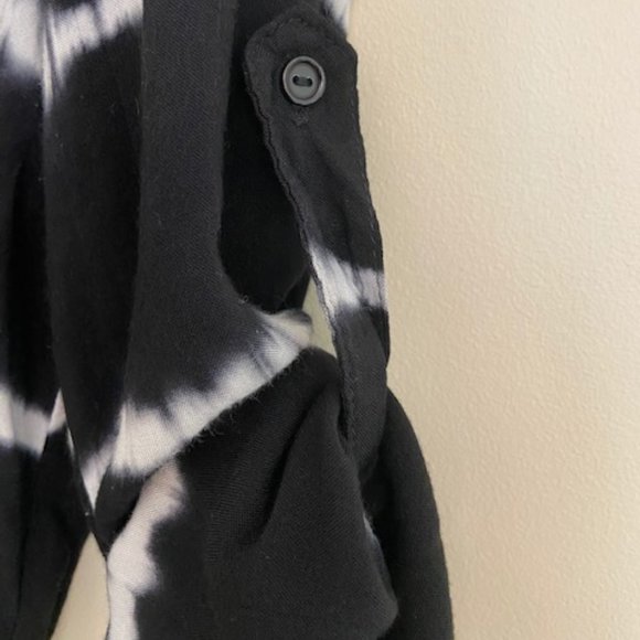 Tie Dye Long Sleeve Romper - Picture 4 of 5